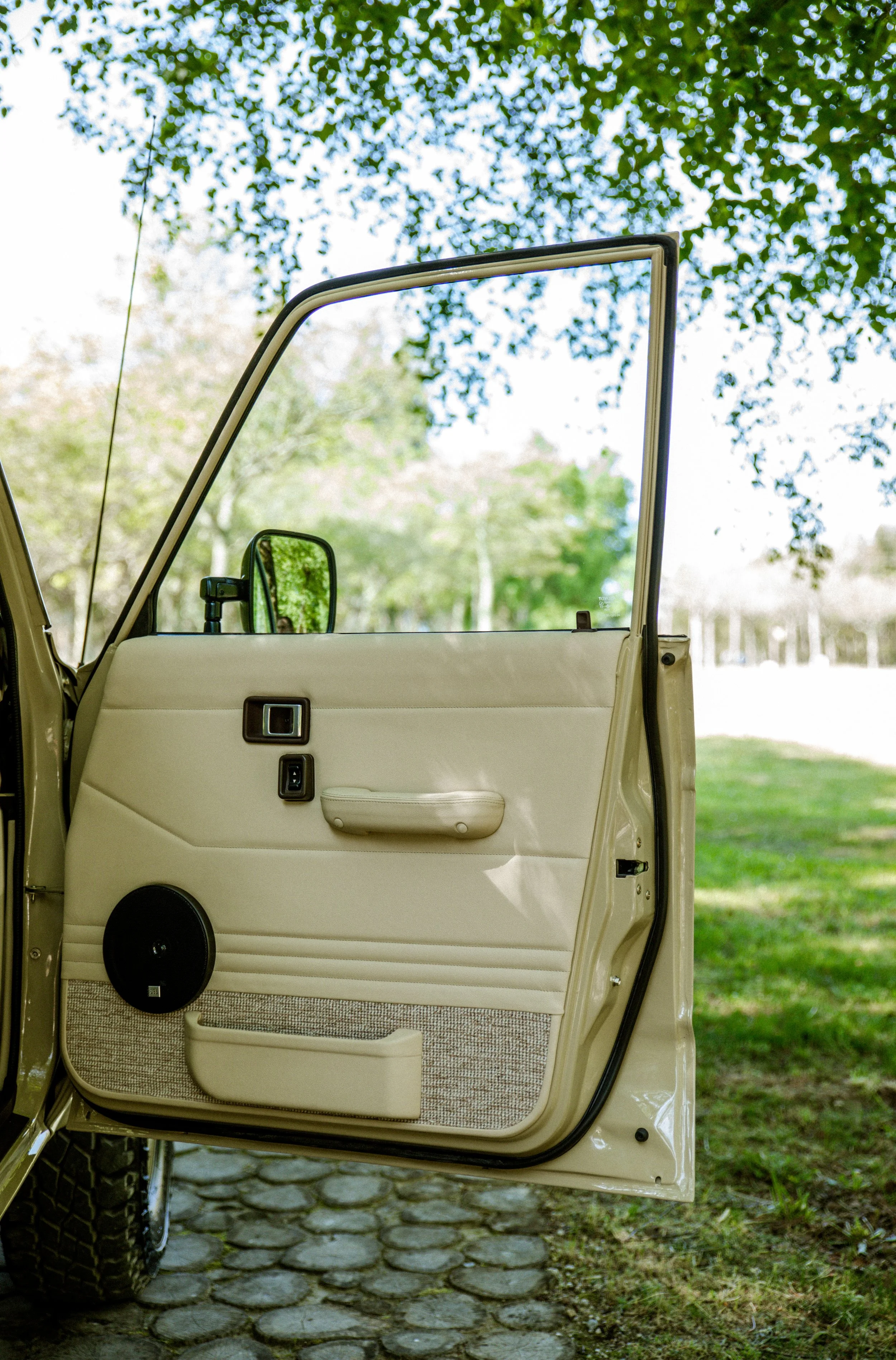 1990 Toyota Land Cruiser FJ62 — Legacy Overland